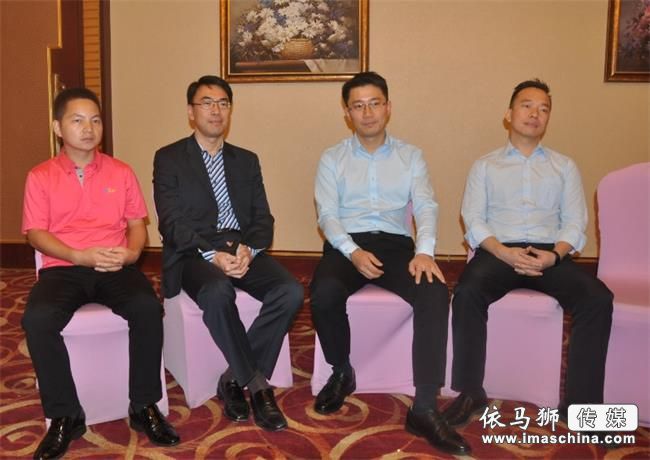 激光遭遇挑戰(zhàn),關(guān)于新光源“HLD”的三點疑問——廣州眾進·inASK·英士HLD新光源投影機發(fā)布會 激光遭遇挑戰(zhàn),關(guān)于新光源“HLD”的三點疑問——廣州眾進·inASK·英士HLD新光源投影機發(fā)布會