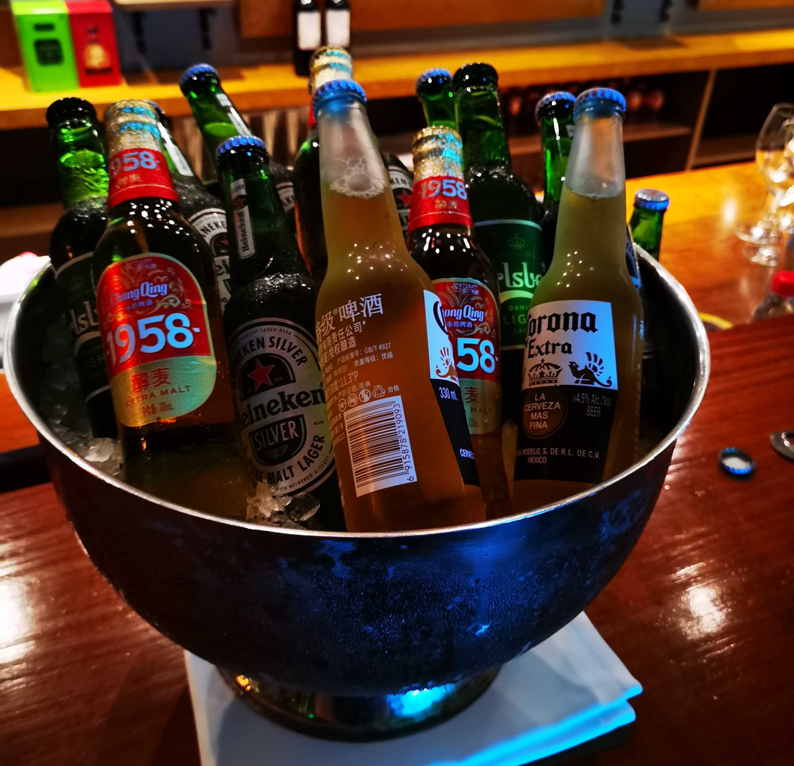 “同心聚力,再踏征程” “同心聚力,再踏征程”