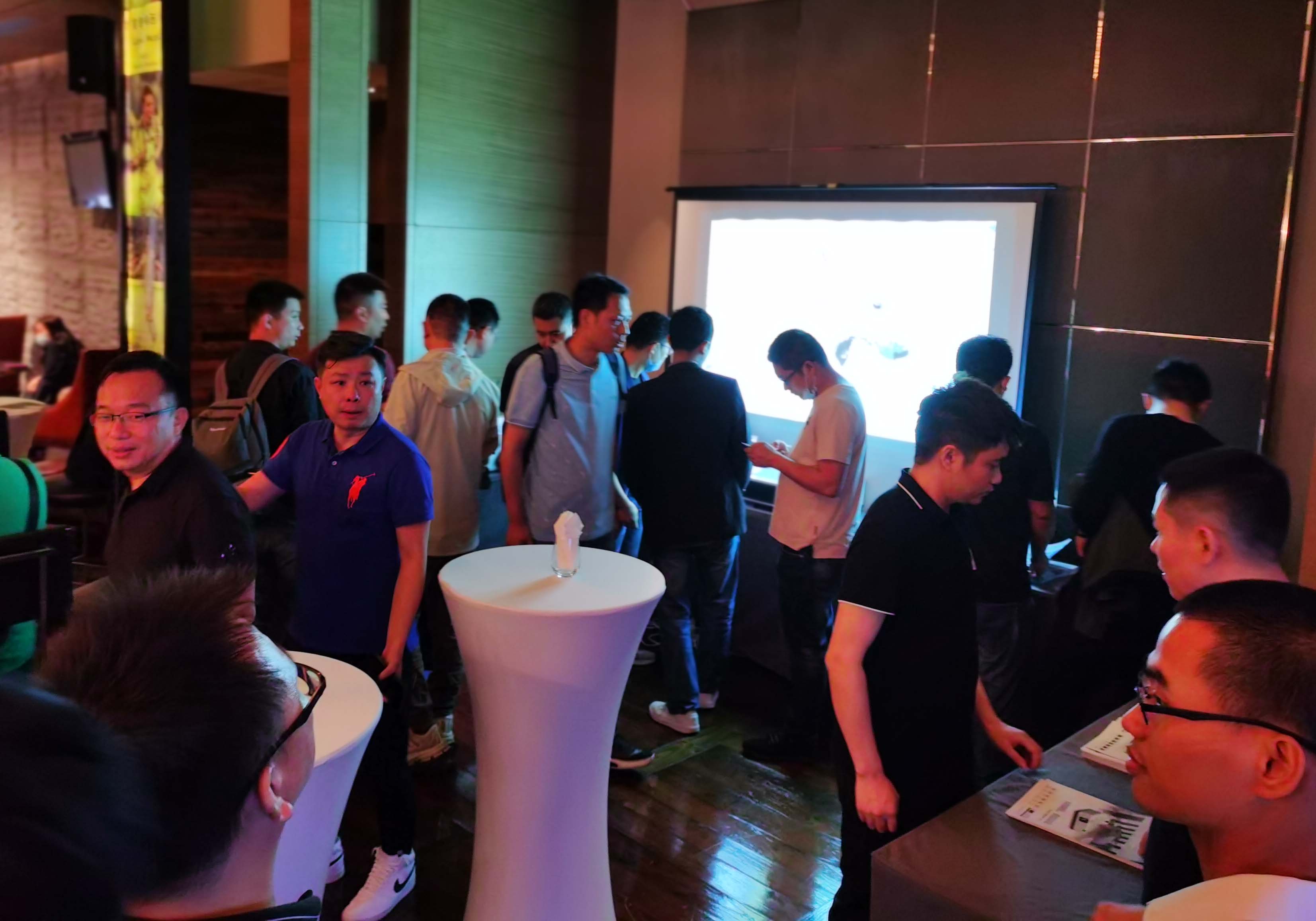 “同心聚力,再踏征程” “同心聚力,再踏征程”